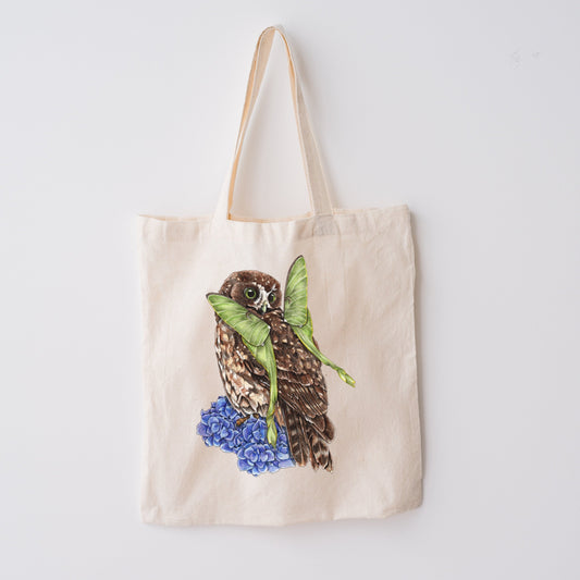 Ruru on Hydrangea Tote Bag